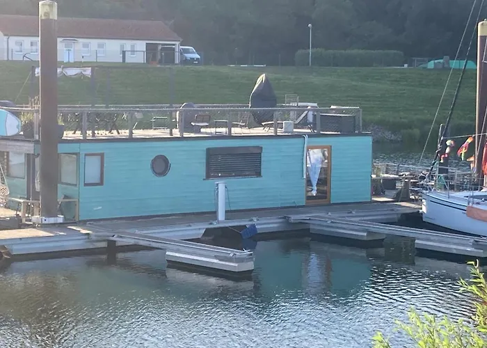 アパート Hausboot